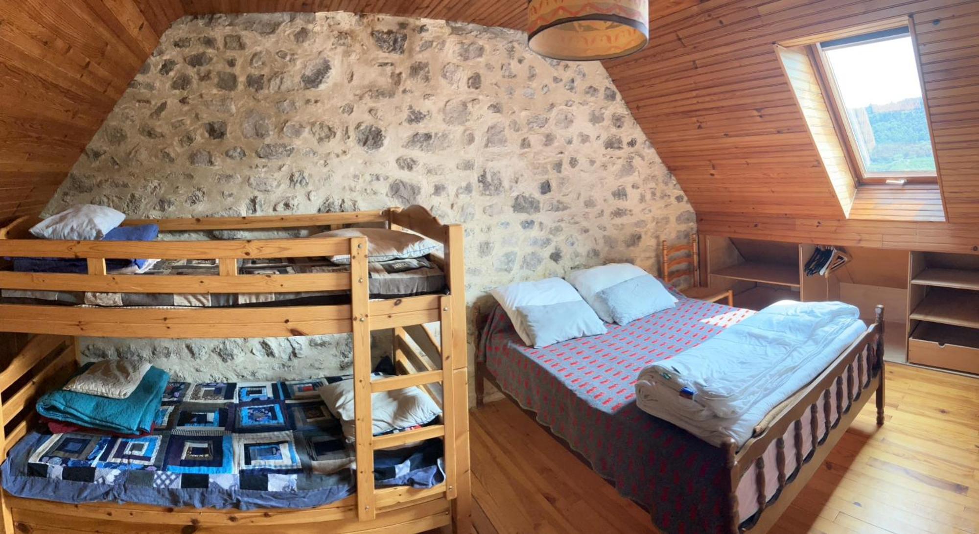 Maison De Varennes Chambon-sur-Lac Quarto foto