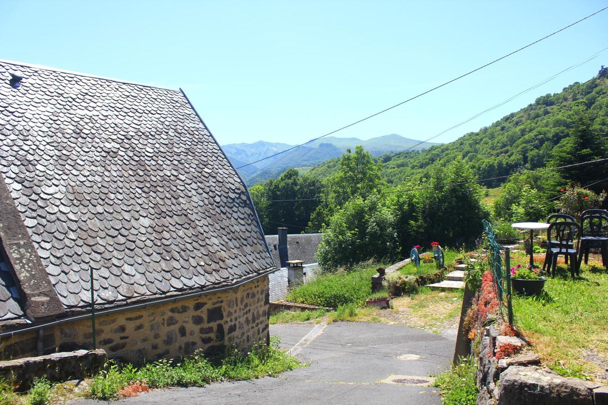 Maison De Varennes Chambon-sur-Lac Exterior foto